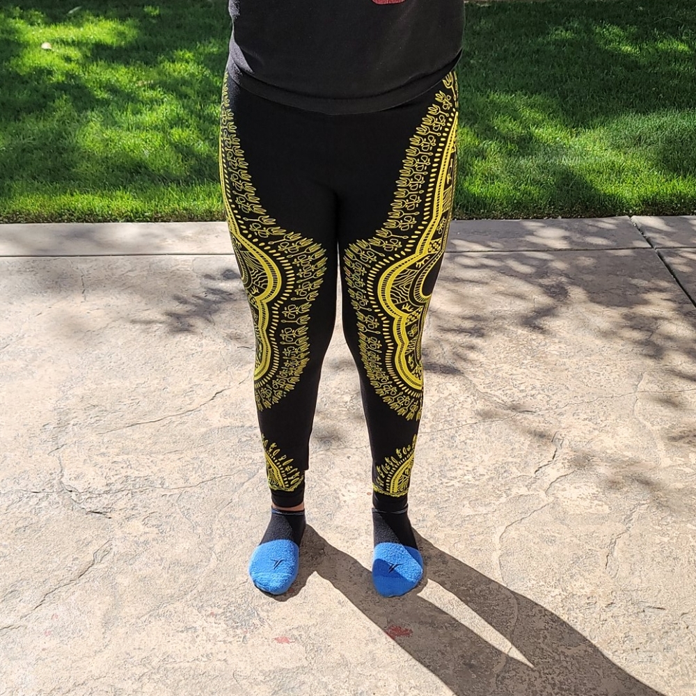 Black and Yellow Printed Leggings, XL